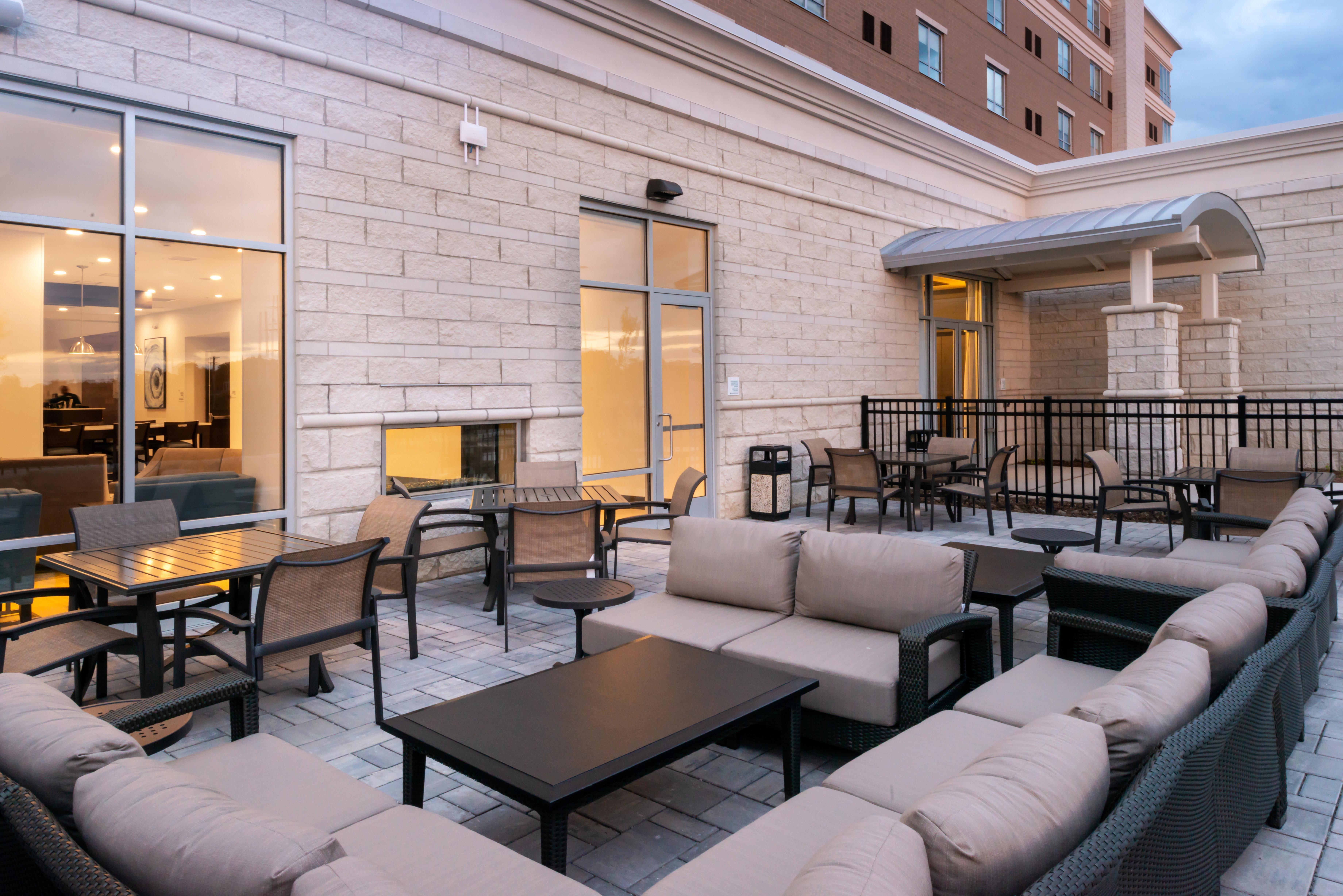Holiday Inn & Suites - Farmington Hills - Detroit Nw By Ihg Exterior foto