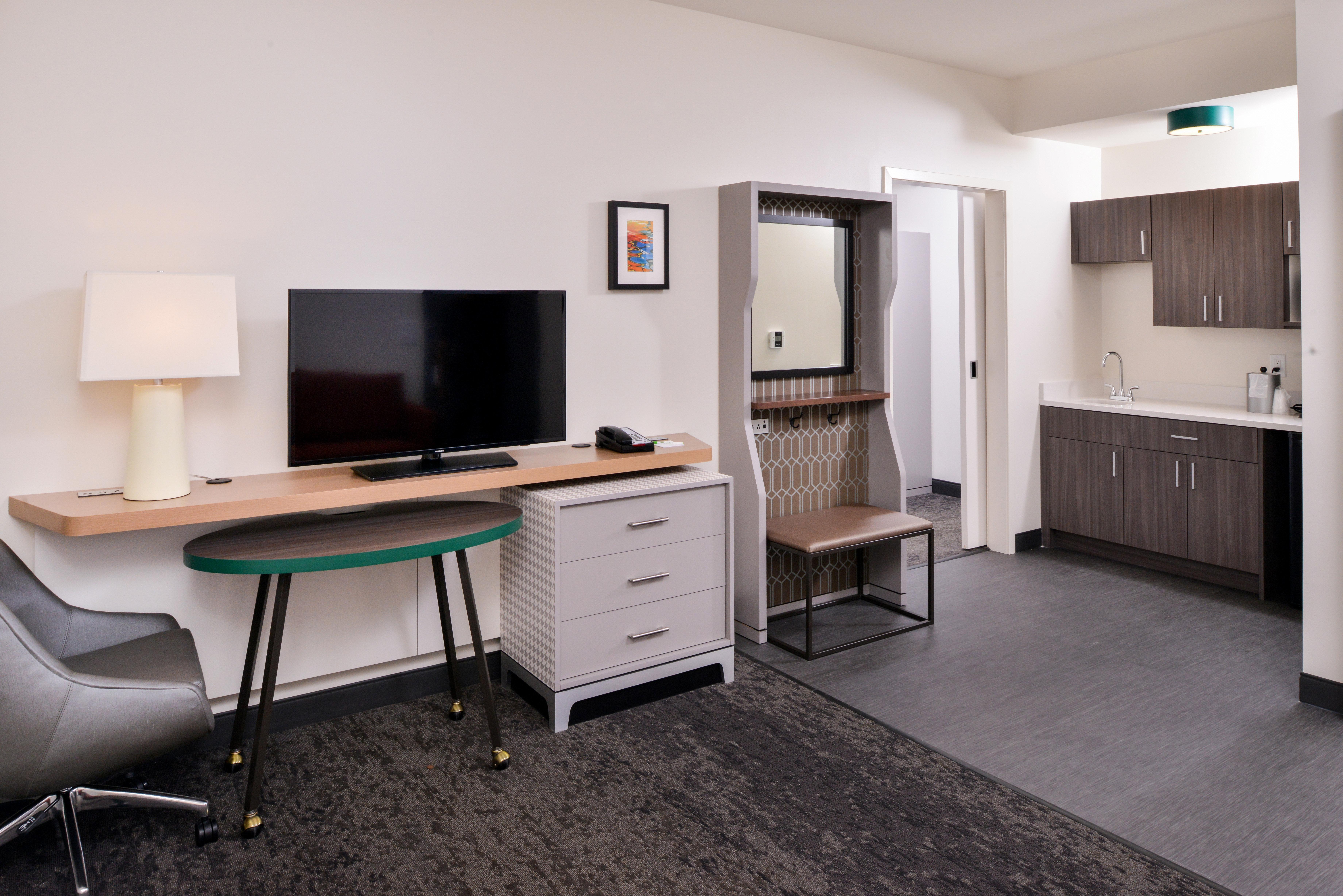 Holiday Inn & Suites - Farmington Hills - Detroit Nw By Ihg Exterior foto