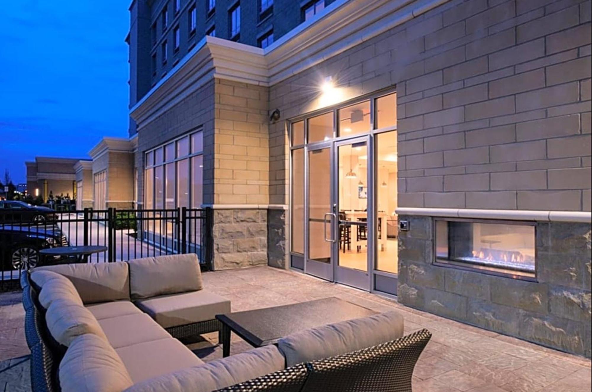 Holiday Inn & Suites - Farmington Hills - Detroit Nw By Ihg Exterior foto